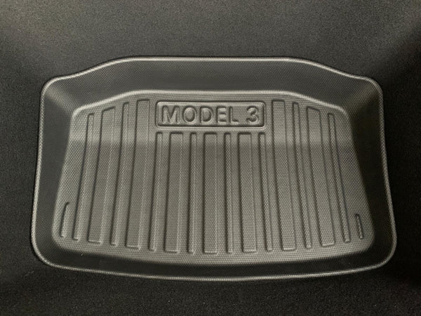 Tesla Model 3 Kabelrumsmåtte - All Weather Måtte - Stripe Design